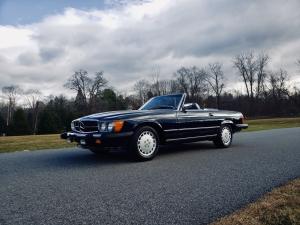 Mercedes-Benz 560 SL 1986 года  (NA)
